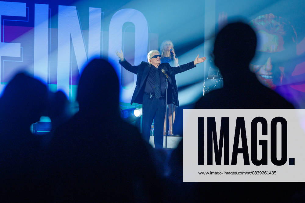 Sänger Heino - Solo Tour 2025 MADE IN GERMANY in der Stadthalle in Torgelow (Landkreis-Vorpommern-Greifswald) - Torgelow Stadthalle Mecklenburg-Vorpommern Deutschland