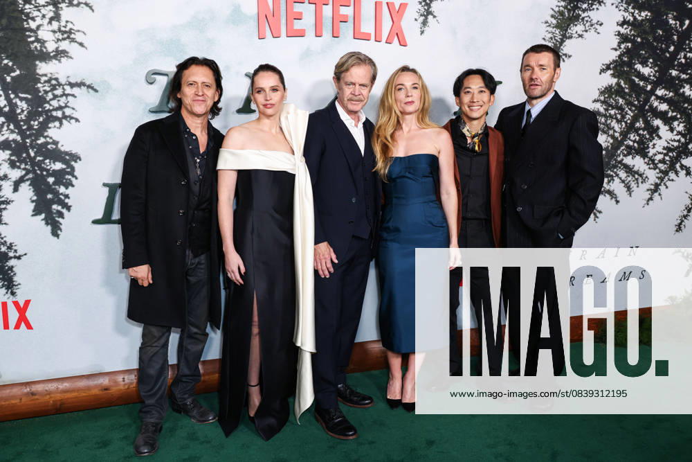 Los Angeles Premiere Of Netflix s Train Dreams HOLLYWOOD, LOS ANGELES, CALIFORNIA, USA - NOVEMBER 03: American film and television actor Clifton Collins Jr., English actress Felicity Jones, American actor and director William H. Macy, Irish actress Kerry Condon, American martial artist, actor, and stuntman Alfred Hsing and Australian actor, writer, director, and producer Joel Edgerton arrive at the Los Angeles Premiere Of Netflix s Train Dreams held at The Egyptian Theatre Hollywood on November 3, 2025 in Hollywood, Los Angeles, California, United States., Credit:Xavier Collin Avalon United States, California, Hollywood, The Egyptian Theatre Hollywood