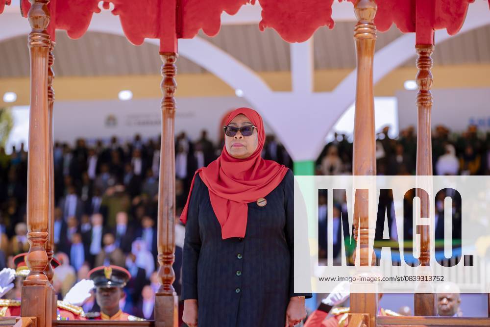 (251104) -- DODOMA, Nov. 4, 2025 -- Tanzanian President Samia Suluhu Hassan attends the inauguration ceremony in Dodoma, Tanzania, Nov. 3, 2025. Tanzanian President Samia Suluhu Hassan was sworn in on Monday for a five-year term, after she secured 97.66 percent of the vote in the recent general elections. () TANZANIA-DODOMA-PRESIDENT-INAUGURATION CEREMONY TanzaniaxStatexHouse HandoutxviaxXinhua