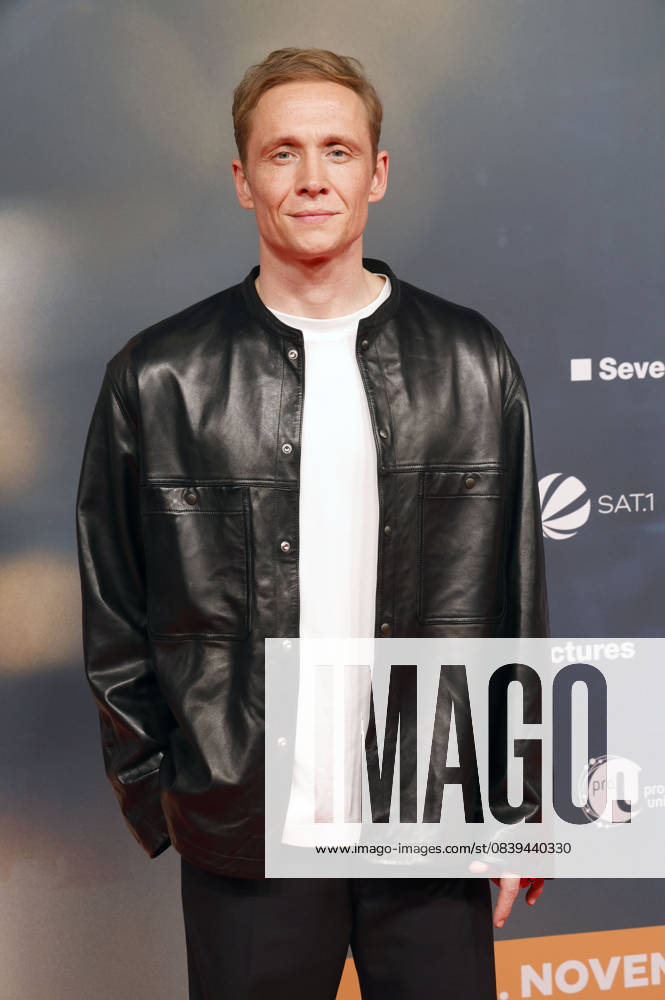 Matthias Schweighöfer bei der Premiere des Kinofims Das Leben der Wünsche im Mathäser Filmpalast. München