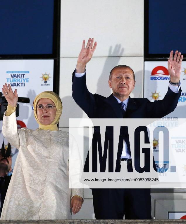 (180625) -- ANKARA, June 25, 2018 -- Turkish President Recep Tayyip Erdogan greets his supporters with his wife on a rally in front of the Justice and Development Party (AKP) headquarters in Ankara, Turkey, on June 25, 2018. Turkey s long-standing leader Recep Tayyip Erdogan won reelection in crucial general elections on Sunday, which would grant him new executive powers amid increasing economic uncertainty. )(zjl) TURKEY-ANKARA-ELECTION-ERDOGAN-CELEBRATION MustafaxKaya