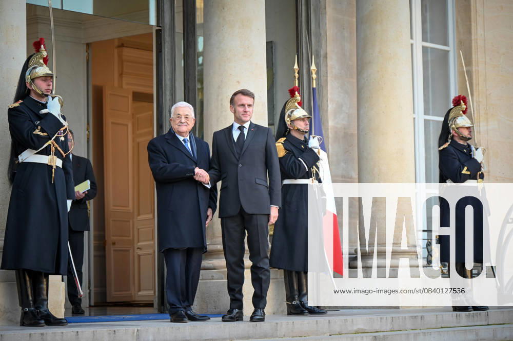 French president Emmanuel Macron welcomes Mahmoud Abbas at Elysee Palace 450581 2025 11 11