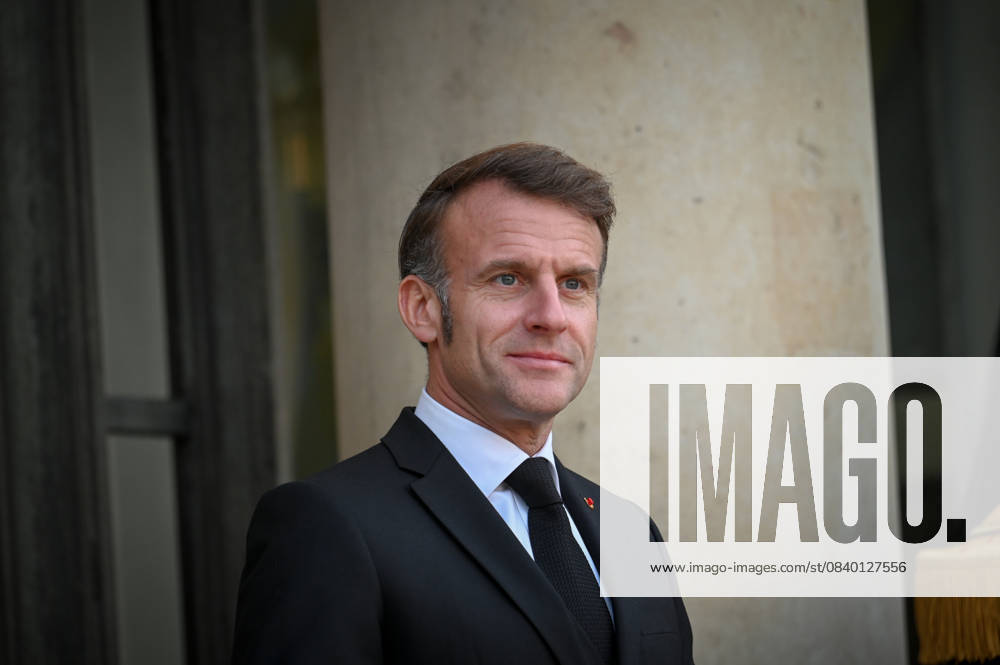 French president Emmanuel Macron welcomes Mahmoud Abbas at Elysee Palace 450581 2025 11 11