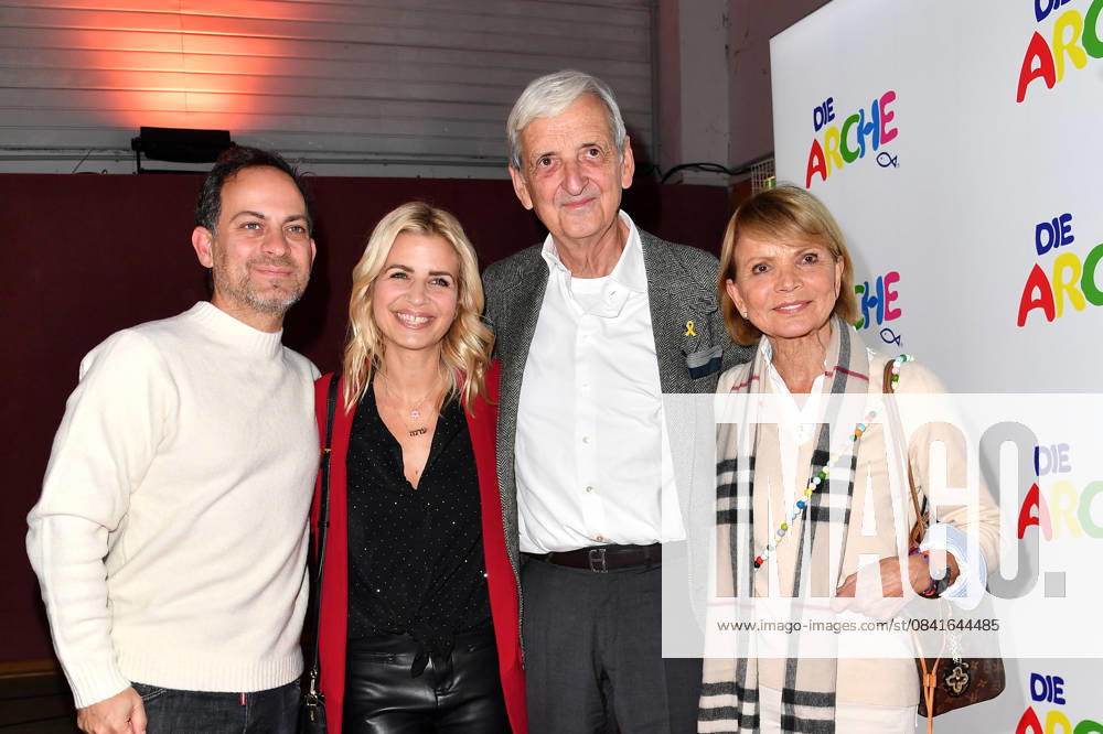 Susan Sideropoulos mit Ehemann Jakob Shtizberg und Uschi Glas mit Ehemann Dieter Hermann bei der Jubiläumsfeier 30 Jahre Die ARCHE in Berlin 12.11.2025