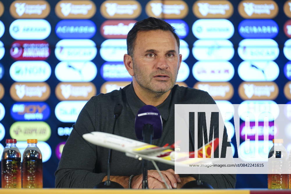 Galatasaray v Samsunspor - Turkish Super Lig ISTANBUL, TURKIYE - DECEMBER 5: Head coach Okan Buruk of Galatasaray speaks during a press conference after the Turkish Super Lig week 15 football match between Galatasaray and Samsunspor at RAMS Park in Istanbul, Turkiye on December 5, 2025. Bunyamin Celik Anadolu Istanbul Turkey. Editorial use only. Please get in touch for any other usage.