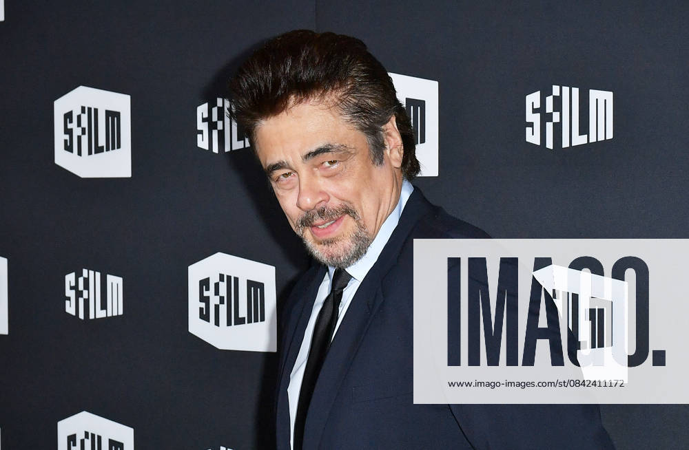 2025 SFFILM Awards Night - Arrivals Benicio del Toro attends the 2025 SFFILM Awards at Gateway Pavilion on December 8, 2025 in San Francisco, California. San Francisco Gateway Pavilion California USA