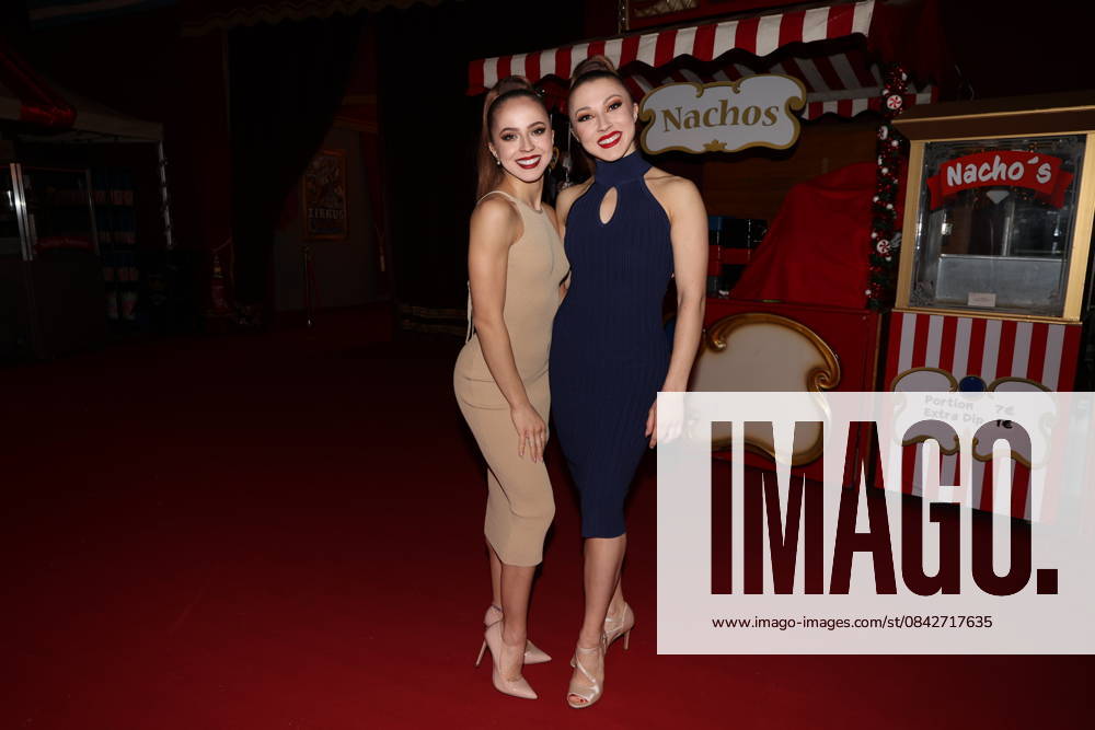 Kolev Sisters bei der Premiere des 28. Dresdner Weihnachts-Circus an der Washingtonstraße. Dresden