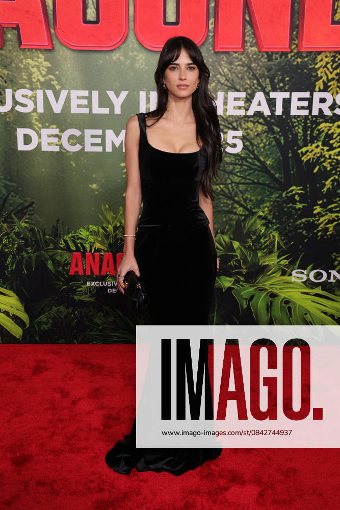 Los Angeles, Californi- Renee Herbert. Los Angeles Premiere Of Columbia Pictures Anaconda held at The United Theater on Broadwayl.in Los Angeles. Los Angeles USA - ZUMAa123 20251213_zaa_a123_032