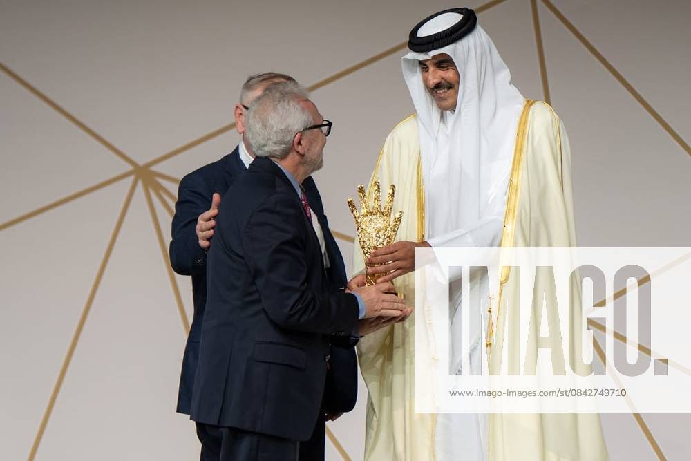 The Emir of the State of Qatar, Tamim bin Hamad Al Thani, attended the ninth edition of the Sheikh Tamim bin Hamad Al Thani International Anti-Corruption Excellence Award The Emir of the State of Qatar, Tamim bin Hamad Al Thani, attended the ninth edition of the Sheikh Tamim bin Hamad Al Thani International Anti-Corruption Excellence Award ceremony and honored the winners. Doha, Qatar, December 14, 2025. Photo by Emiri Diwan Office Doha Doha Qatar 141225_Qatar_QPO_00(4)