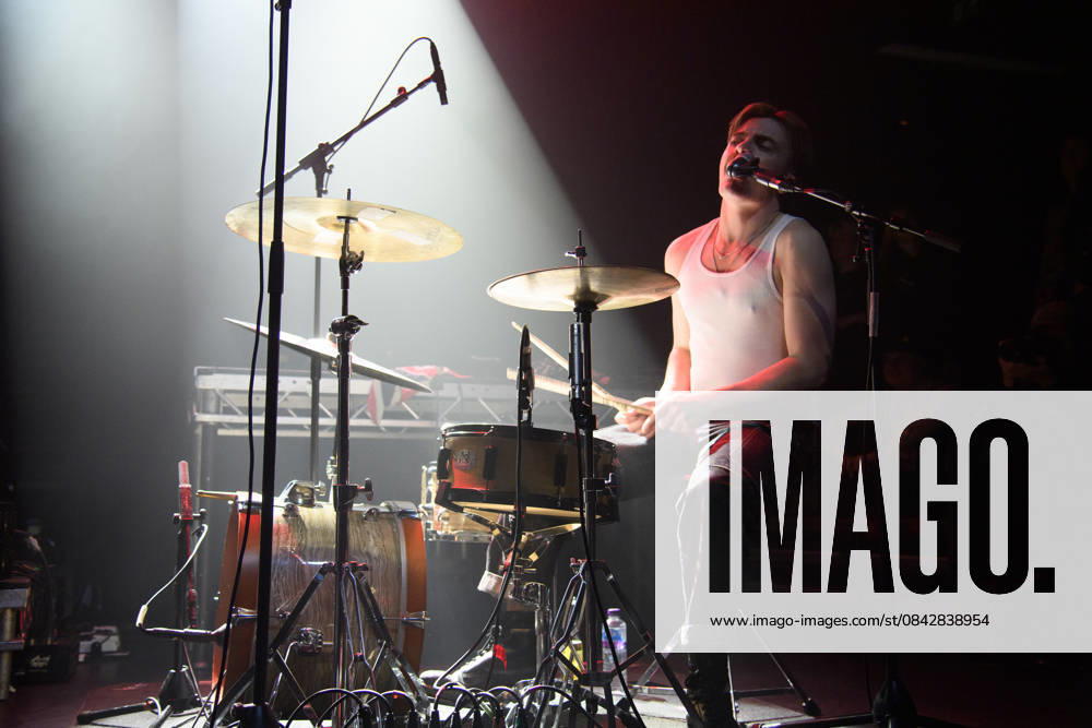 GANS Perform at Koko, London Drummer vocalist Euan Woodman of english punk duo GANS performs at Koko in London, England, UK on Monday 15 December 2025., Credit:Justin Ng Avalon UK, England, London, Koko