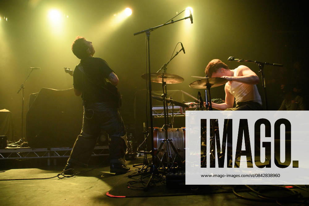 GANS Perform at Koko, London Bassist vocalist Tom Rhodes and Drummer vocalist Euan Woodman of english punk duo GANS performs at Koko in London, England, UK on Monday 15 December 2025., Credit:Justin Ng Avalon UK, England, London, Koko