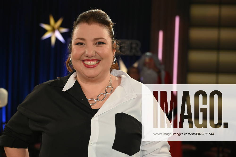 Comedienne Meltem Kaptan zu Gast in der WDR Talkshow Kölner Treff