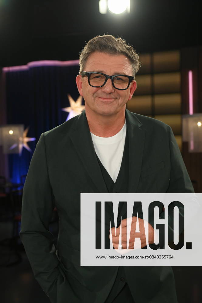Schauspieler Hans Sigl zu Gast in der WDR Talkshow Kölner Treff