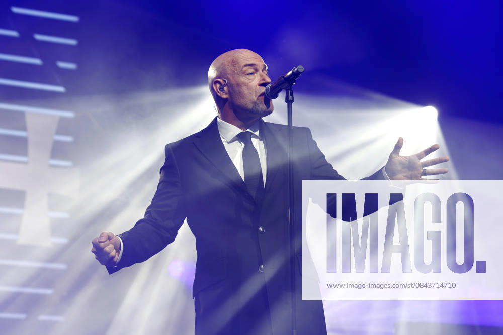 Frontmann Der Graf von der Band Unheilig bei ihrem Konzert im Palladium. Köln, 22.12.2025 NRW Deutschland