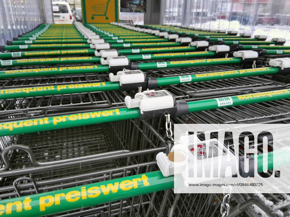 Marktkauf - Einkauf zu Zeiten von Inflation. Marktkauf - Einkauf in einem Supermarkt oder Discounter