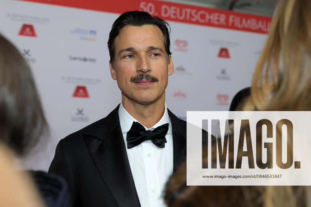Deutscher Filmball 2026 Florian David Fitz (deutscher Schauspieler, Drehbuchautor und Filmregisseur) auf dem roten Teppich. 50. Deutscher Filmball 2026 am 24.01.2026 im Hotel Bayerischer Hof in München. Bayern, Deutschland.