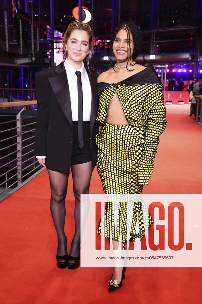 Haley Lu Richardson und Zazie Beetz beim Photocall zum Kinofilm Good Luck, Have Fun, Don t Die auf der Berlinale 2026 76. Internationale Filmfestspiele Berlin auf dem Red Carpet vom Berlinale Palast. Berlin