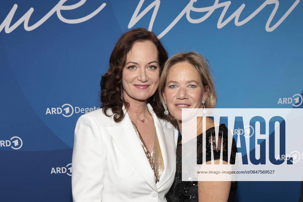 Natalia Woerner und Christine Strobl (ARD-Programmdirektorin) bei der ARD Blue Hour im Rahmen der 76. Berlinale am 13.02.2026 in Berlin ARD Blue Hour in Berlin