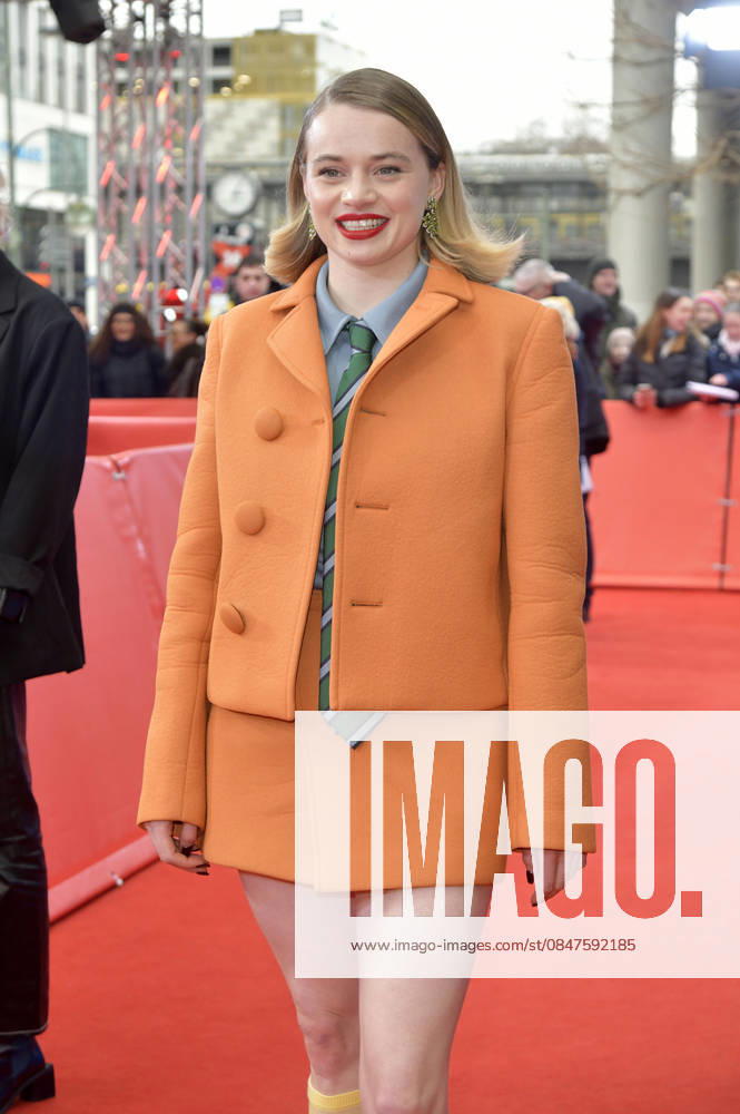 Luna Wedler bei der Premiere des Kinofilms Allegro Pastell auf der Berlinale 2026 76. Internationale Filmfestspiele Berlin im Zoo Palast. Berlin
