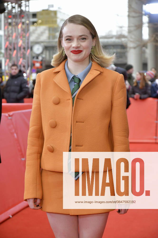 Luna Wedler bei der Premiere des Kinofilms Allegro Pastell auf der Berlinale 2026 76. Internationale Filmfestspiele Berlin im Zoo Palast. Berlin