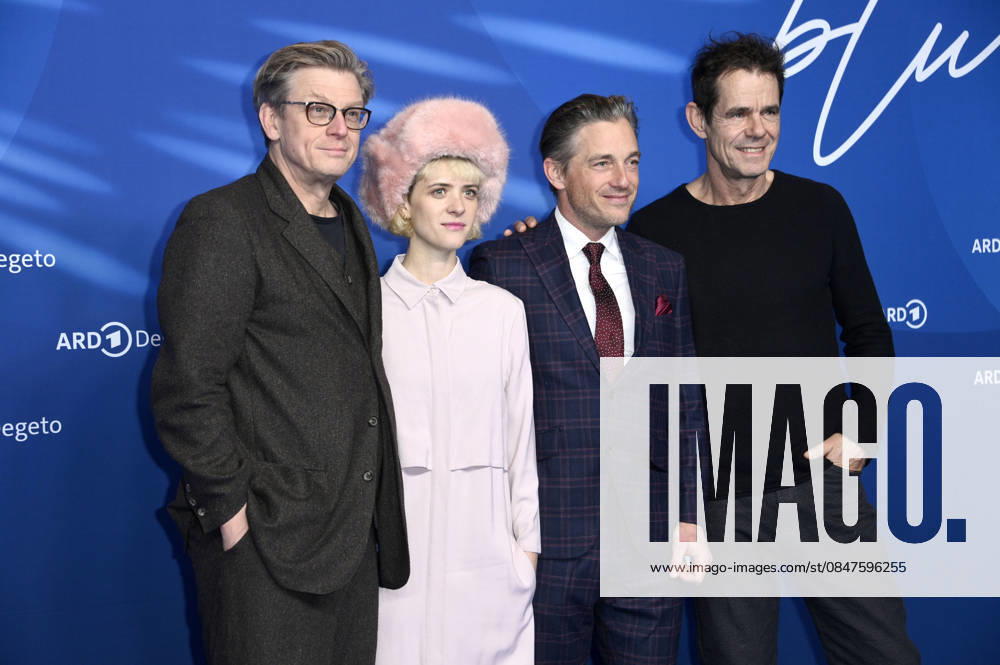 Hendrik Handloegten, Liv Lisa Fries, Volker Bruch und Tom Tykwer bei der ARD Blue Hour 2026 im Rahmen der Berlinale 2026 im Hotel Telegraphenamt. Berlin
