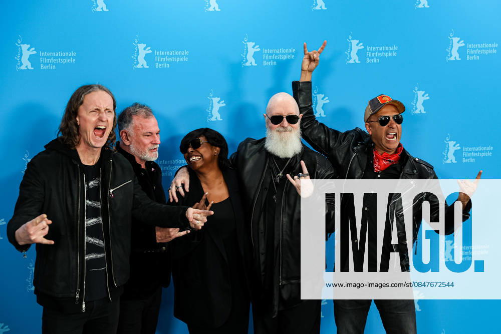 Berlin Berlinale, 76. internationale Filmfestspiele Berlin 2026 Photo Call THE BALLAD OF JUDAS PRIEST Sam Dunn (Regisseur Director) Scot McFadyen Rob Halford (Protagonist) Tom Morello (Regisseur Director) Berlinale, 76. internationale Filmfestspiele Berlin 2026