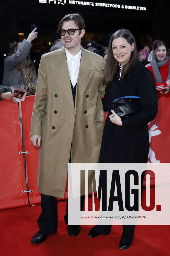 Sam Riley mit Ehemann Alexandra Maria Lara bei der Premiere der BBC-Serie Mint auf der Berlinale 2026 76. Internationale Filmfestspiele Berlin im Zoo Palast. Berlin