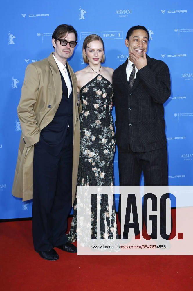 Sam Riley, Emma Laird und Loyle Carner bei der Premiere der BBC-Serie Mint auf der Berlinale 2026 76. Internationale Filmfestspiele Berlin im Zoo Palast. Berlin