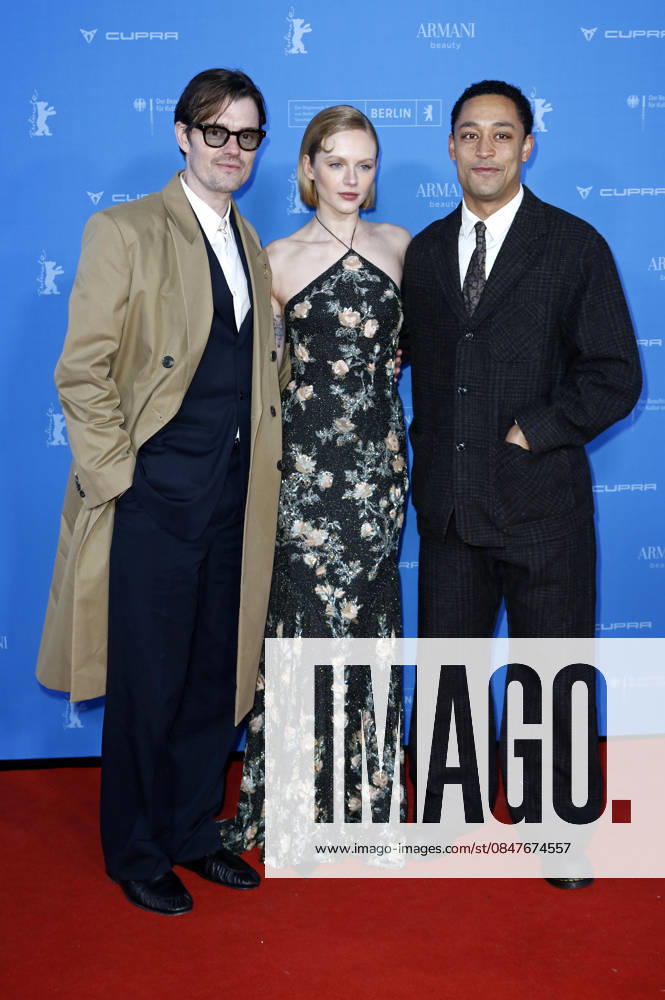 Sam Riley, Emma Laird und Loyle Carner bei der Premiere der BBC-Serie Mint auf der Berlinale 2026 76. Internationale Filmfestspiele Berlin im Zoo Palast. Berlin