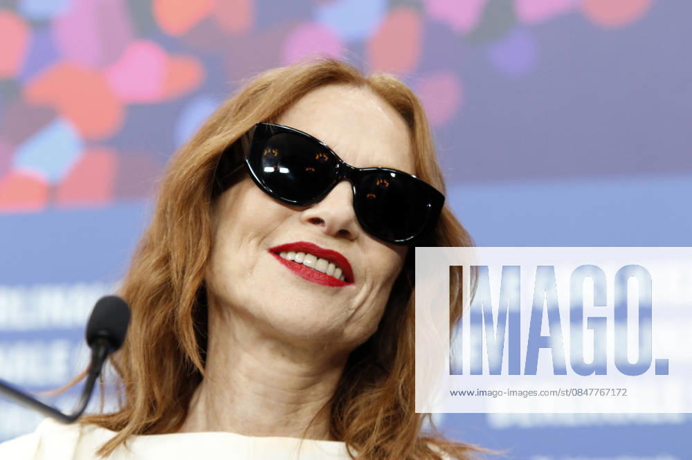 Isabelle Huppert bei der Pressekonferenz zum Kinofilm Die Blutgräfin The Blood Countess auf der Berlinale 2026 76. Internationale Filmfestspiele Berlin im Hotel Grand Hyatt. Berlin