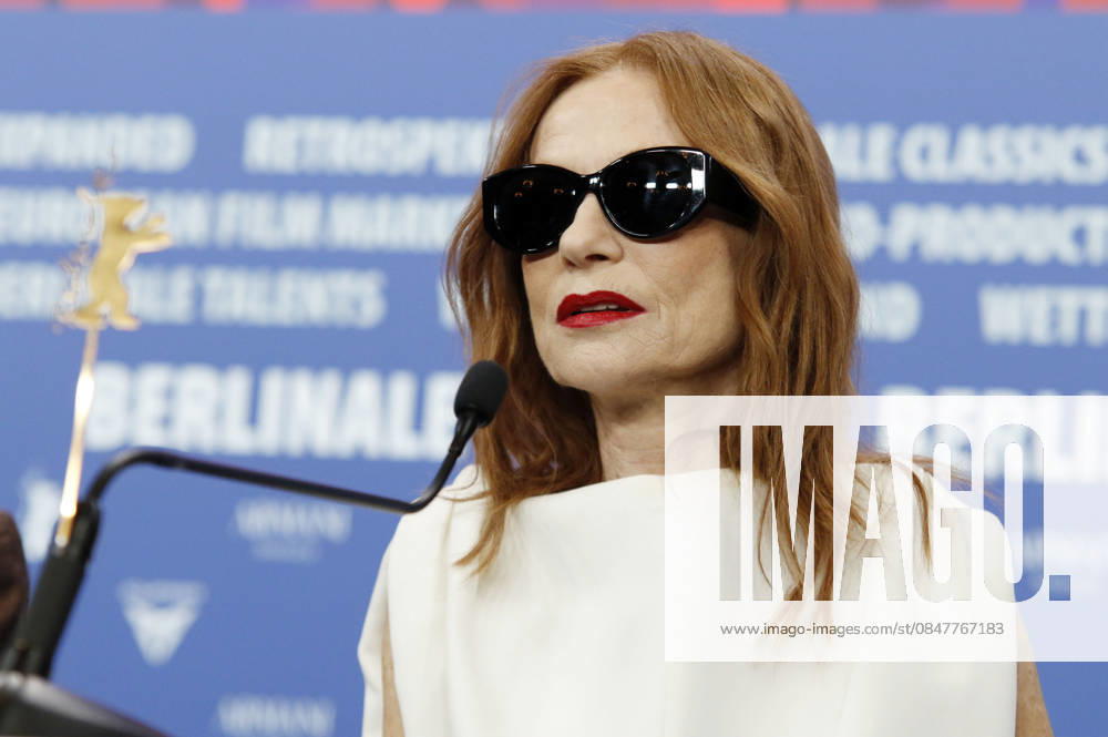 Isabelle Huppert bei der Pressekonferenz zum Kinofilm Die Blutgräfin The Blood Countess auf der Berlinale 2026 76. Internationale Filmfestspiele Berlin im Hotel Grand Hyatt. Berlin