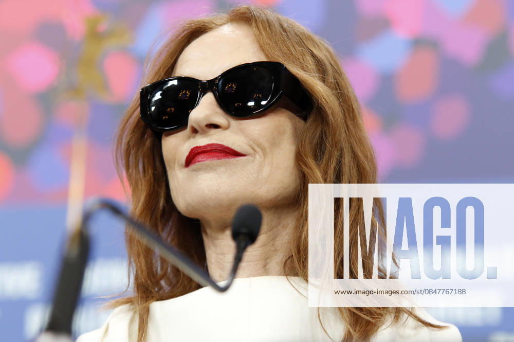 Isabelle Huppert bei der Pressekonferenz zum Kinofilm Die Blutgräfin The Blood Countess auf der Berlinale 2026 76. Internationale Filmfestspiele Berlin im Hotel Grand Hyatt. Berlin