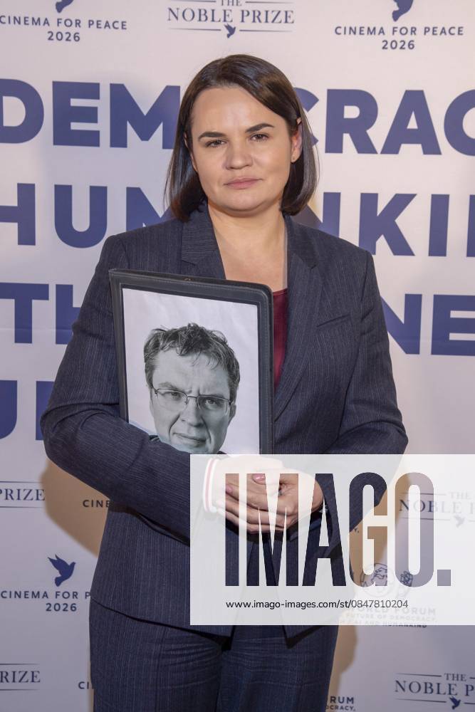 Swjatlana Heorhijeuna Zichanouskaja Tsikhanouskaya belarussische parteilose Buergerrechtlerin zu Gast bei der Cinema For Peace Gala 2026 im Hotel Adlon Kempinski am 16.02.2026 in Berlin Berlin Deutschland