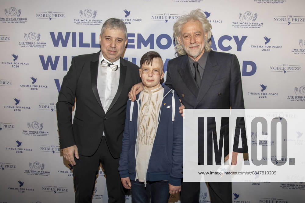 Evgeny Afineevsky, Roman Oleksiv und Bob Geldof zu Gast bei der Cinema For Peace Gala 2026 im Hotel Adlon Kempinski am 16.02.2026 in Berlin Berlin Deutschland