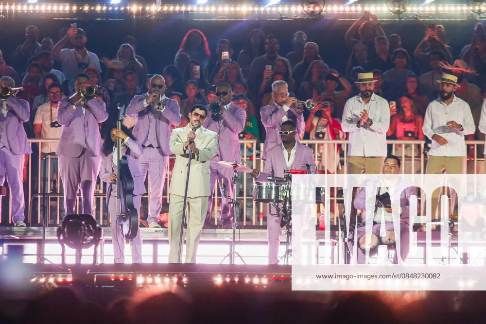 SaO PAULO, SP - 20.02.2026: SHOW BAD BUNNY EM SaO PAULO - Puerto Rican singer Bad Bunny makes his first appearance in Brazil this Friday (20) in Sao Paulo at Allianz Parque with the show of his world tour & 39;DeBÍ TiRAR MaS FOToS& 39;. x2891571x YurixMurakami