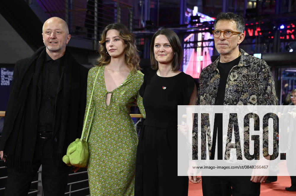 Nikolay Mutafchiev, Michelle Tzontchev, Genevieve Dulude-de Celles und Galin Stoev bei der Closing Ceremony mit Preisverleihung auf der Berlinale 2026 76. Internationale Filmfestspiele Berlin im Berlinale Palast. Berlin