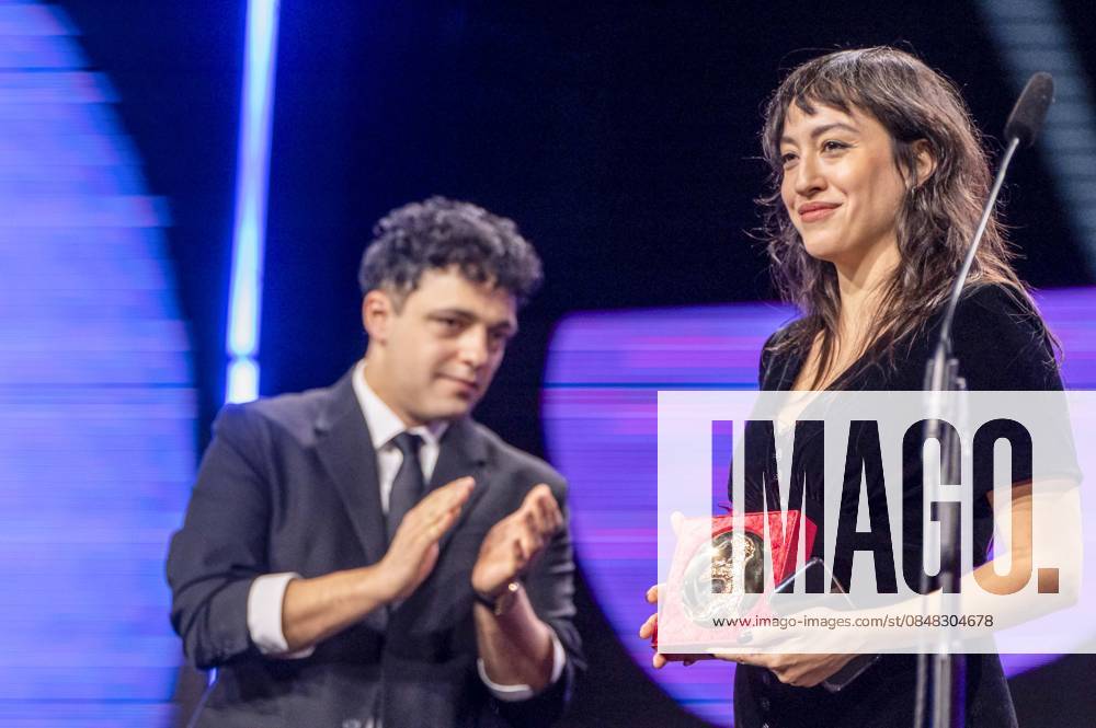 Abb Ameer Fakher Eldin und Marie-Rose Osta ¨Golden Bear for Best Short Film im Berlinale Palast bei der Berlinale 2026 Finale Abschlussveranstaltung und Preisverleihung der 76.Internationale Filmfestspiele Berlin am Samstag 21.02.2026 in Berlin Berlin Deutschland