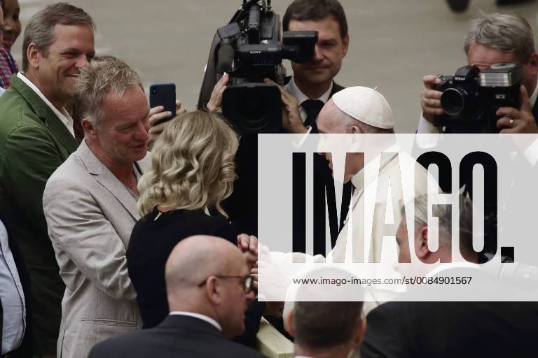 August 8 2018- Vatican City State (Holy see) - British singer and actor STING at the Vatican with his wife, for the general audience with Pope Francis at the vatican Italy - ZUMAi15_ 20180808_zaf_i15_030
