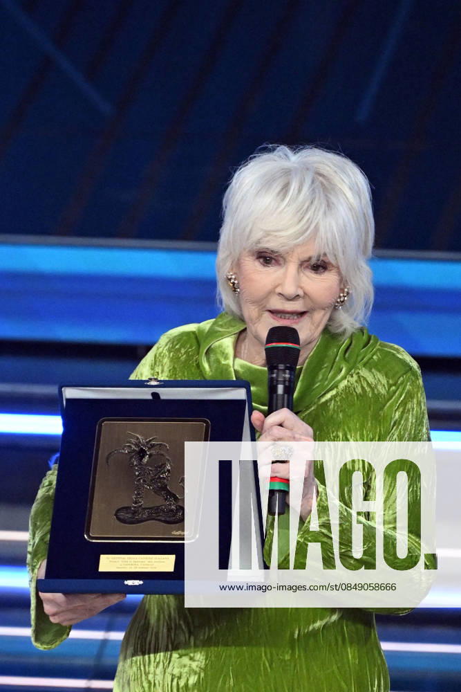 76th Italian Song Festival, fourth night. Pictured: Caterina Caselli . Sanremo. Italy 27 Feb 2026 Sanremo Italy - ZUMAa289 20260227_zia_a289_364