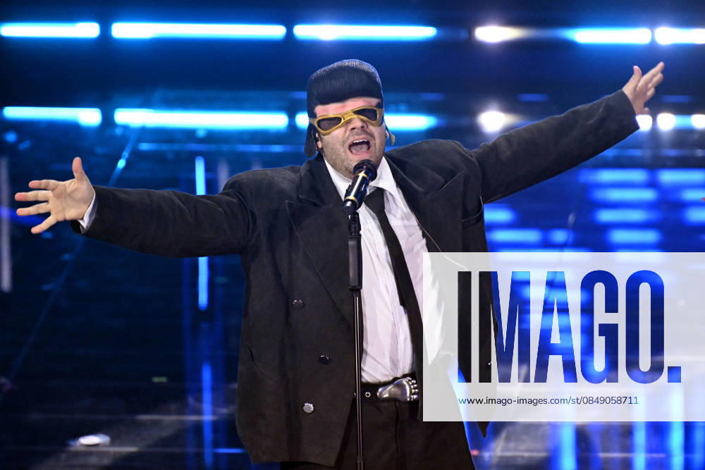 76th Italian Song Festival, fourth night. Pictured: Tony Pitony . Sanremo. Italy 27 Feb 2026 Sanremo Italy - ZUMAa289 20260227_zia_a289_389
