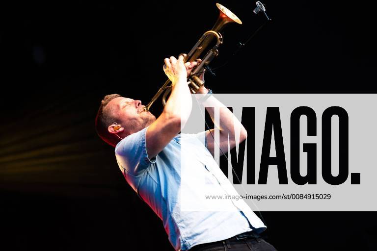 Der deutsche Jazzmusiker Nils Wülker bei seinem Auftritt auf der Kulturarena Jena am 9.8.2018 Theatervorplatz Jena