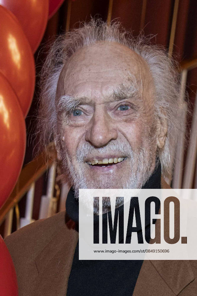 Achim Wolff Schauspieler zu Gast bei der Theater Premiere des Stuecks 2.22 Eine Geistergeschichte in der Komoedie am Kurfuerstendamm im Ernst-Reuter-Saal am Sonntag 08.Februar 20236 in Berlin Berlin Deutschland