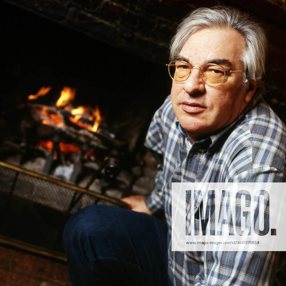Didier DECOIN - Date : 20020101 Jean Luc VALLET Opale.photo RECORD DATE NOT STATED