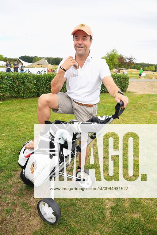 Leipzig 11.Charity Golfturnier Leipzig Jan Josef Liefers (Prof.Börne aus dem Tatort)