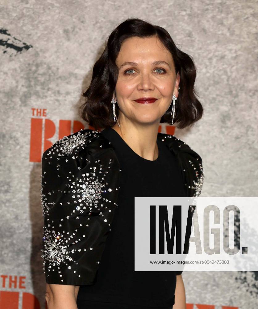 Actor director MAGGIE GYLLENHAAL seen at the arrivals for the New York premiere of The Bride held at The Rose Theater at Jazz at Lincoln Center. New York USA - ZUMAk03_ 20260303_zaf_k03_029