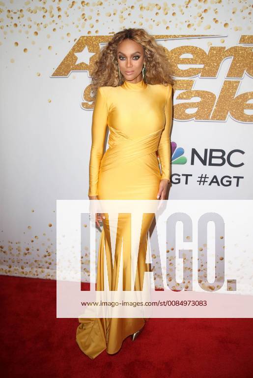 Entertainment Bilder der Woche KW33 HOLLYWOOD, CA - AUGUST 14: Tyra Banks, attends the America s Got Talent Season 13 Live Show at Dolby Theatre on August 14, 2018 in Hollywood, California
