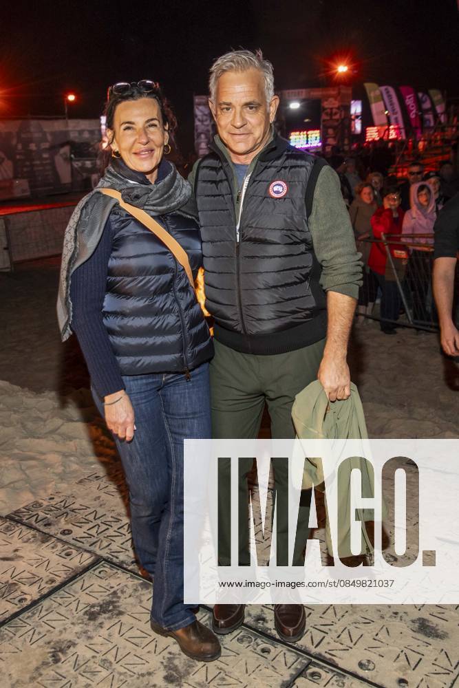 Abb Freundin Nicole Toursarkissian und Florian Fitz zu Gast am Strand Falckellauf bei 10.Jahre Baltic Lights 2026 Promi Charity Schlittenhunderennen zu Gunsten der Welthungerhilfe an der Ostsee zwischen der Seebruecke Ahlbeck und der Seebruecke Heringsdorf , Freitag 06.03.2026 in Heringsdorf MV Deutschland