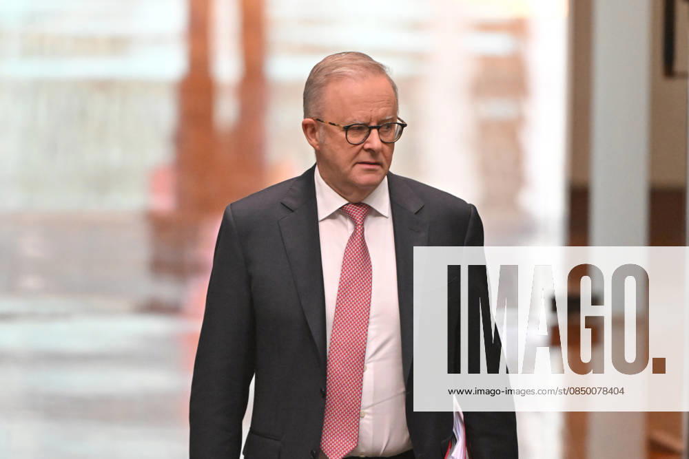 QUESTION TIME, Prime Minister Anthony Albanese before Question Time in the House of Representatives at Parliament House in Canberra, Tuesday, March 10, 2026. ( NO ARCHIVING CANBERRA AUSTRALIAN CAPITAL TERRITORY AUSTRALIA