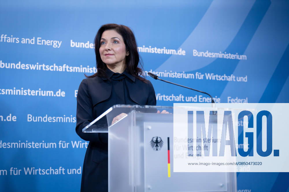 Katherina Reiche, Bundesministerin für Wirtschaft und Energie, BMWE Spitzengespräch Bündnis Zukunft, Katherina Reiche, Bundesministerin für Wirtschaft und Energie, BMWE, Berlin, Pressestatement Berlin Berlin GER