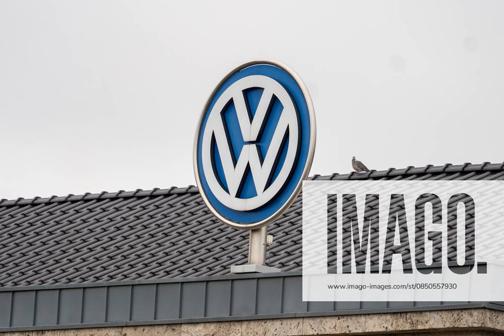 Volkswagen, VW, Automobilindustrie, Autohersteller, Autobauer, Wirtschaft, Industrie, Konzern, Unternehmen, Deutschland, Krise, Strukturwandel, Elektromobilität, Transformation, Automarkt, Produktion, Automobilbranche, Symbolbild, Wolfsburg, Braunschweig